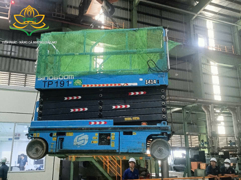 Cho thuê xe nâng người tại Đồng Tháp uy tín, giá re 1 Cho thue xe nang nguoi cat keo o Dong Thap