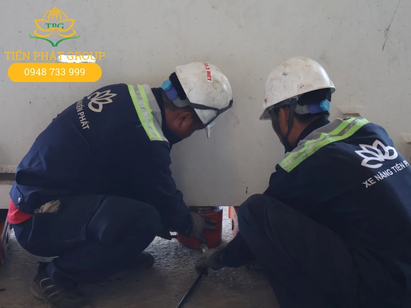 Tien Phat thuc hien di doi may moc , thiet bi tai Tan Uyen, Binh Duong