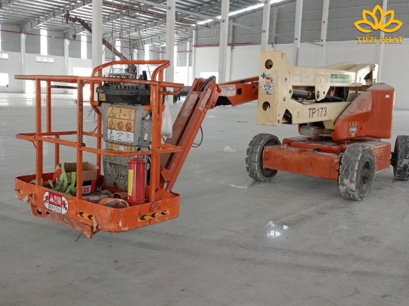 Xe nang nguoi Boom Lift la gi