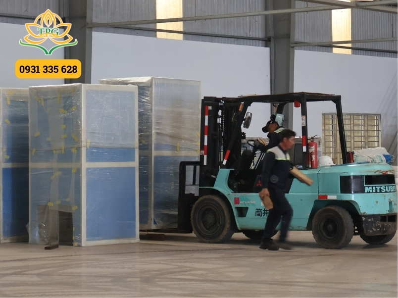 Hướng dẫn cách lái xe nâng an toàn & đúng kỹ thuật cho người mới bắt đầu 4 xep do tai chinh xac