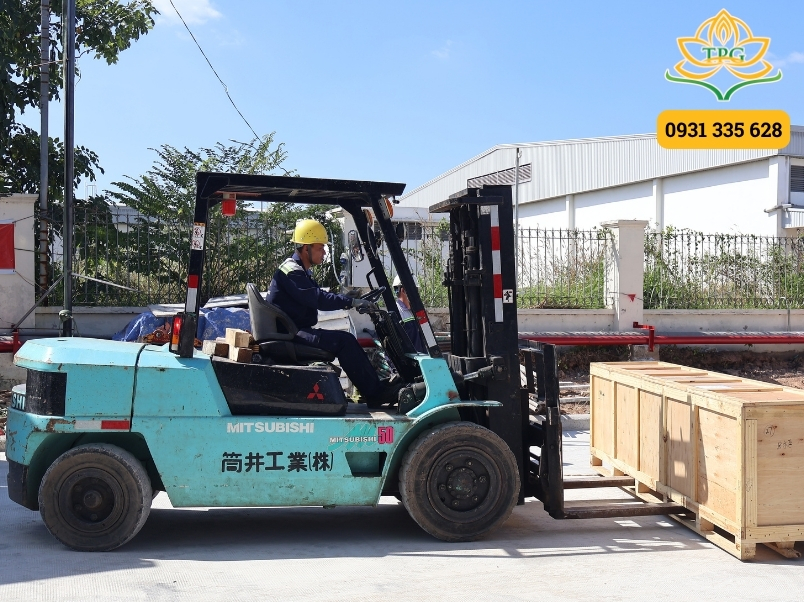 Cho thuê xe nâng hàng tại Bình Dương uy tín, giá rẻ 2 cho thue xe nang dau