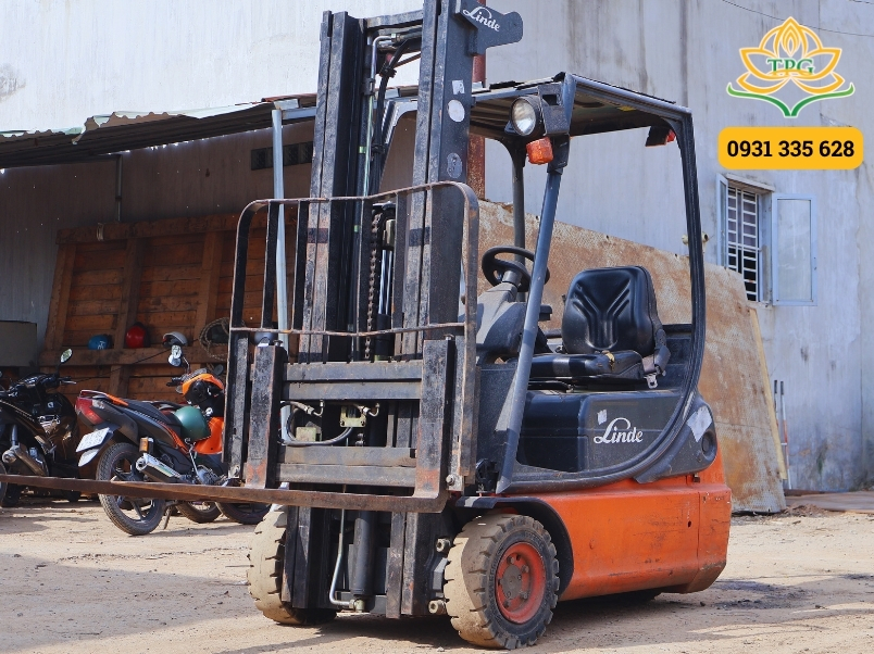 Cho thuê xe nâng hàng tại Bình Dương uy tín, giá rẻ 3 cho thue xe nang dien binh duong