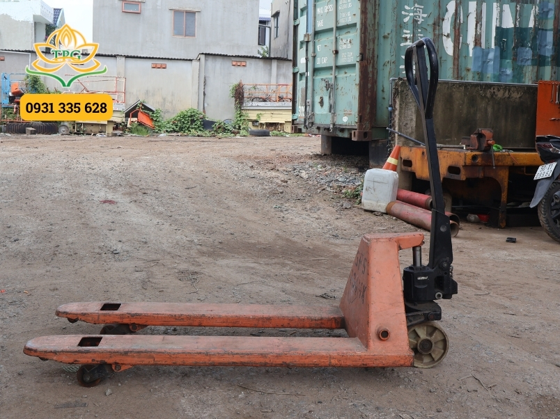 Thanh lý xe nâng dầu, điện & xe nâng tay cũ giá rẻ, chất lượng 8 thanh ly xe nang tay co