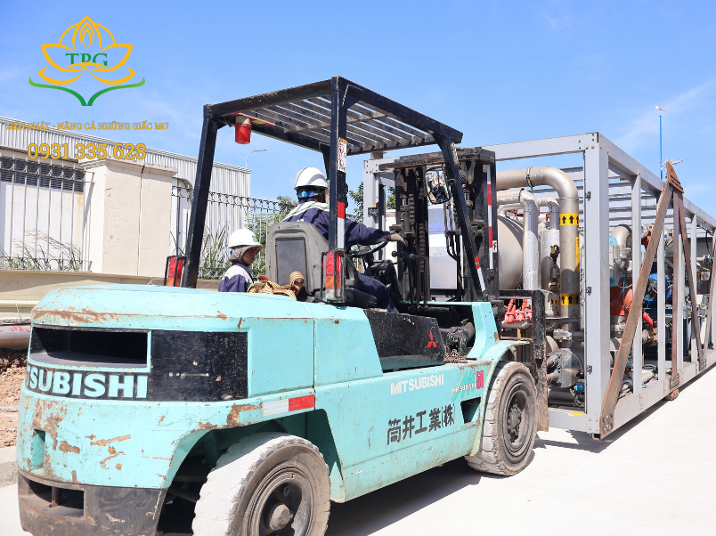 Dịch vụ cho thuê xe nâng bốc hàng TpHCM, Bình Dương, Đồng Nai 1 Da dang cac loai xe nang hang hien dai