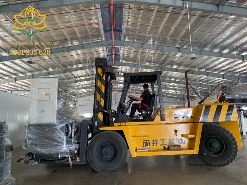 Cho thuê xe nâng tại Bà Rịa uy tín, giá tốt 2 Tai sao chon thue xe nang hang Tien Phat o Ba Ria