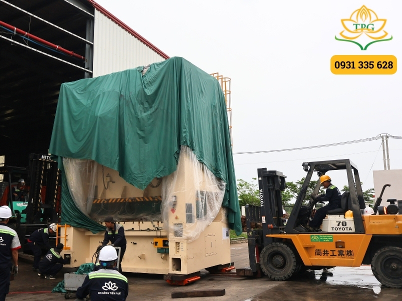 Cho thuê xe nâng hàng dầu và điện tại Long Khánh 4 quy trinh thue xe nang tai long khanh chuyen nghiep