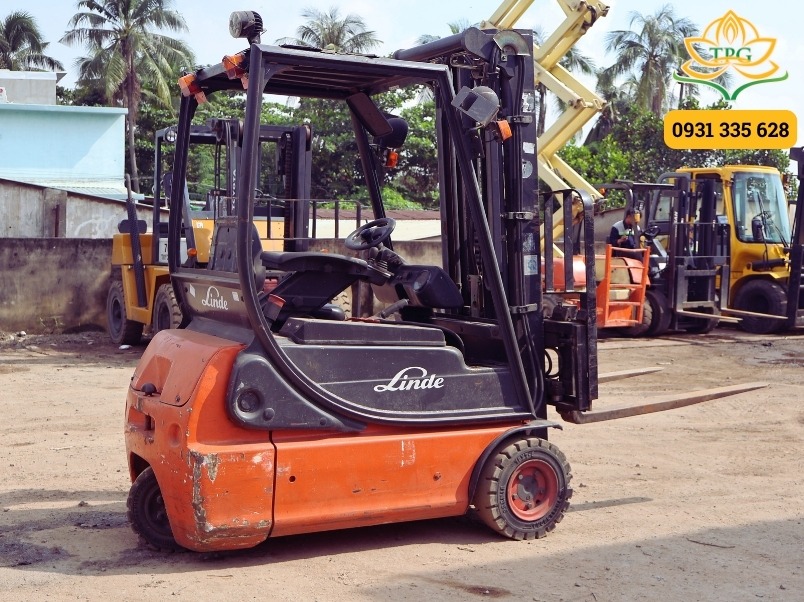 Mua bán xe nâng dầu, điện, xăng và xe nâng tay cũ 2 gia ban xe nang dien cu