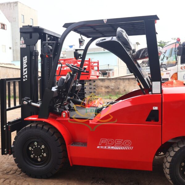 xe nang ltmg fd50
