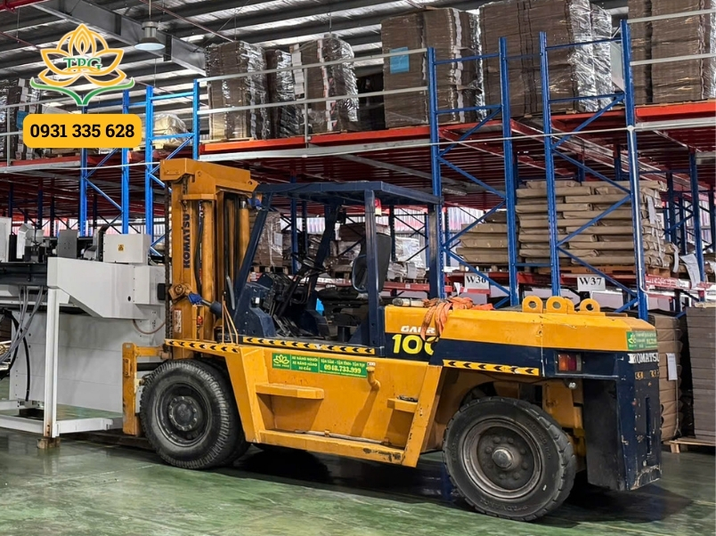 Cho thuê xe nâng điện và dầu tại Hóc Môn giá rẻ 1 bang gia thue xe nang hoc mon moi nhat