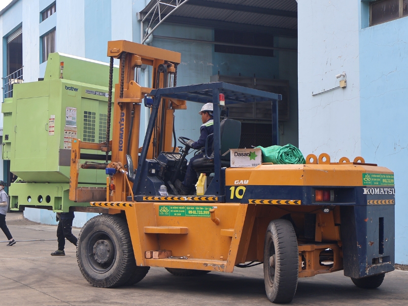 Dịch vụ cho thuê xe nâng Củ Chi uy tín, giá tốt | Tiến Phát Group 9 du an cho thue xe nang tai kcn tan phu trung