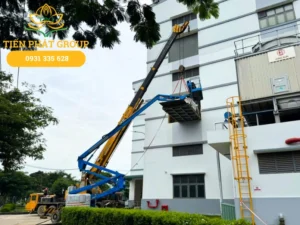 Cho thue xe nang nguoi tai Quan 10 uy tin, giao xe nhanh 2H