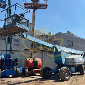 Xe nang Z-boom43m Genie Z13570