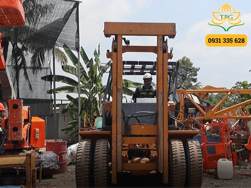 Quy trình bảo dưỡng xe nâng dầu và điện định kỳ và bảng checklist chi tiết 1 tam quan trong cua viec bao duong xe nang dinh ky