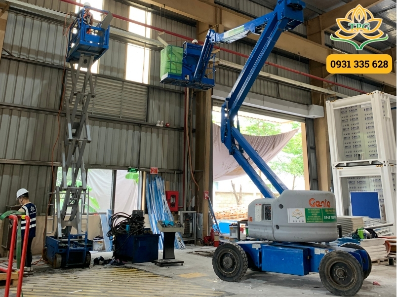 Dự án cho thuê xe nâng người thi công nhà máy tại KCN Châu Đức 7 du an cho thue xe nang nguoi kcn chau duc