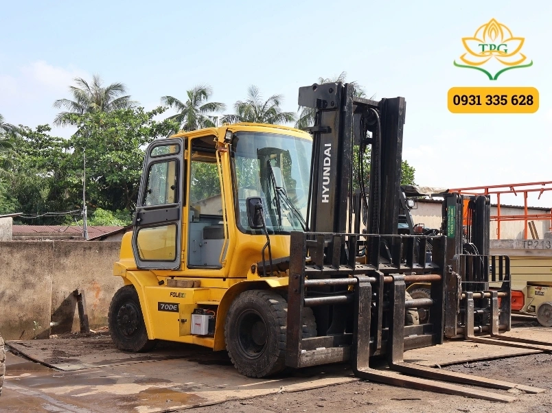 Thủ tục mua bán xe nâng: Hồ sơ pháp lý và quy trình chuẩn từ A đến Z 2 quy trinh lam thu tuc mua ban xe nang chi tiet tu a den z